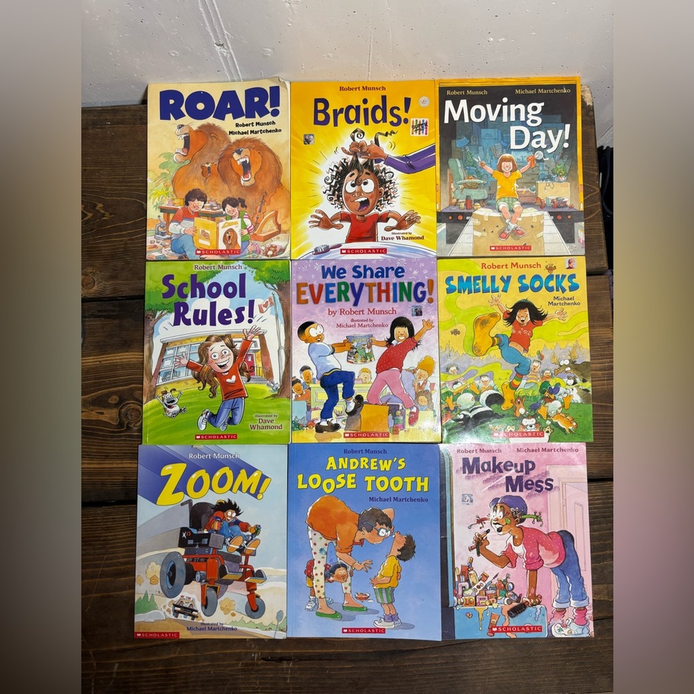 Kids Robert Munsch Book Collection